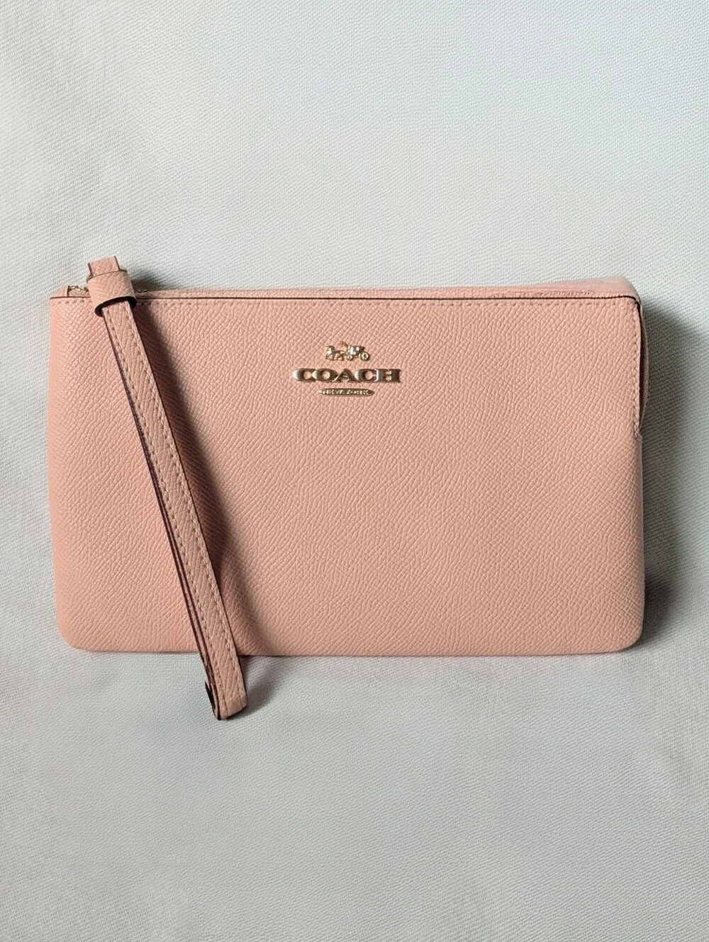 Coach authentic large
